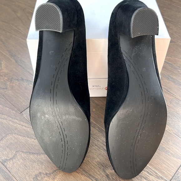 Vaneli Dedalo Suede Tassel Heels - Picture 6 of 10